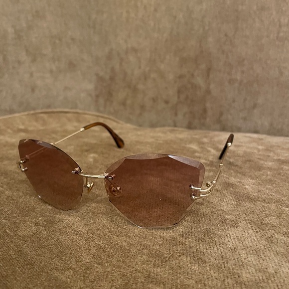 🔥 2 for $20 ✨ Cat Eye Rimless Sunglasses - Picture 6 of 7